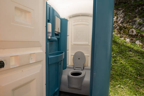 Best Portable toilet rental cost  in Santa Clara, NM